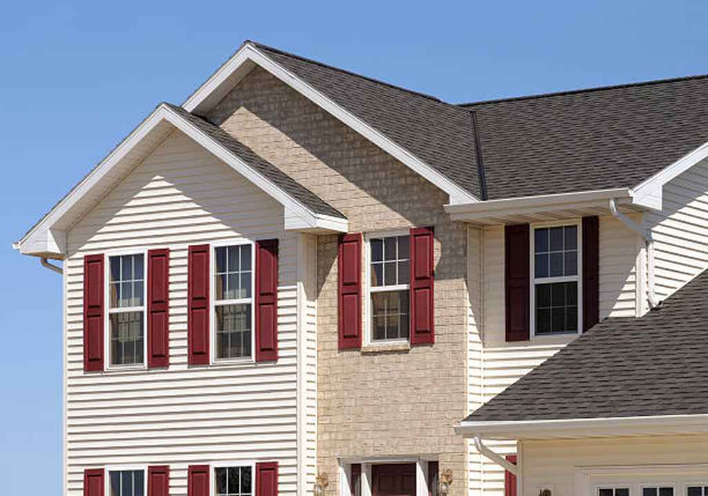residential roofing experts Hollister, MO